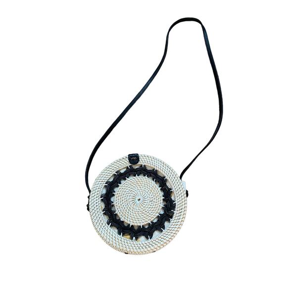 no brand Handbags - Round Rattan Crossbody Bag White Woven Straw Boho Summer Purse